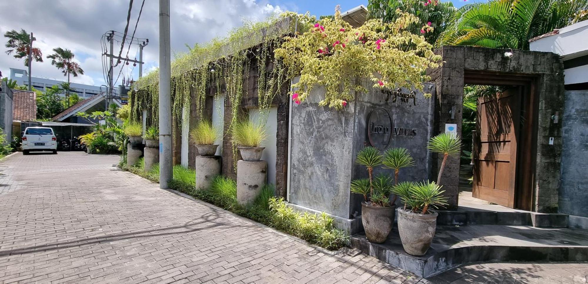 Hu'u Villas Seminyak Esterno foto