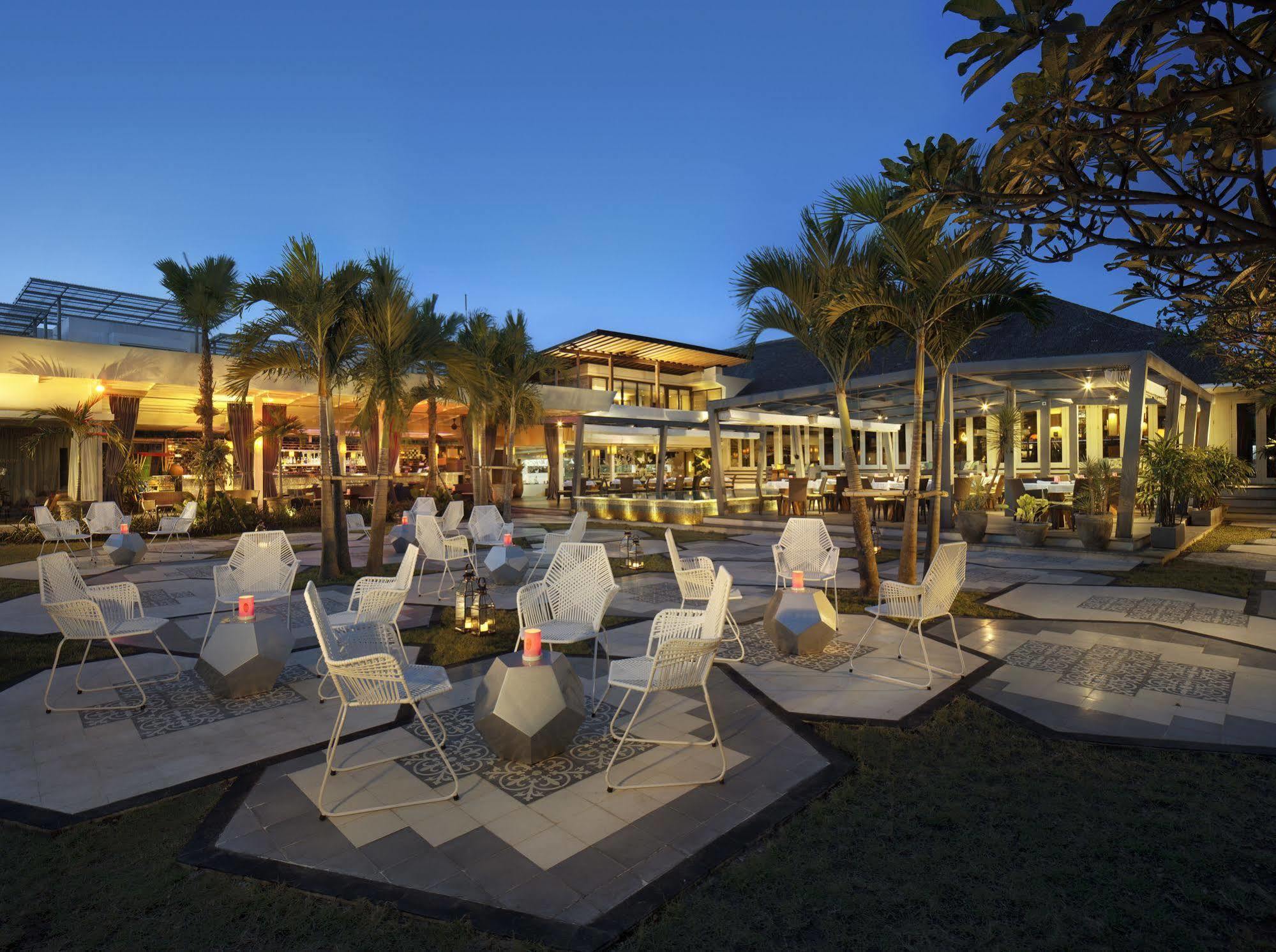 Hu'u Villas Seminyak Esterno foto